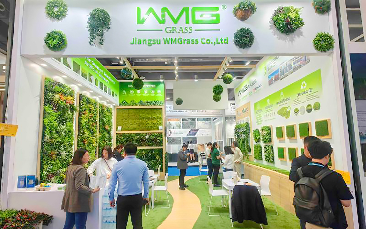 在廣交會展位搭建中，營造自然氛圍的綠植擺放指南